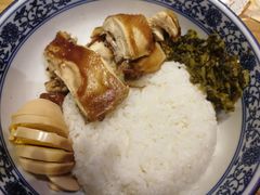 -新梅华·茶点餐厅(欧尚店)
