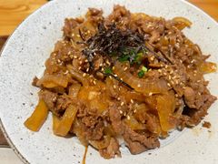 -暖食光·台式家庭餐厅·生日主题店(万达店)