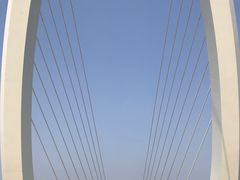 -南京眼步行桥