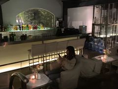 -穹六人间 people 6(岳阳路店)