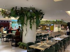 -亮马河饭店翠雅咖啡厅