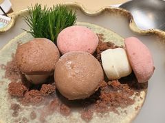 -余欢领鲜火锅(新街口店)