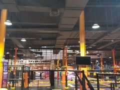 -Tenker Club弹刻极限主题公园 · 蹦床 · 团建 · 生日派对(大关店)