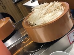 -龍歌自助小火锅(市南金茂湾店)