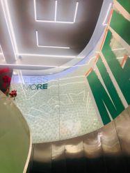 -LESSMORE科技头皮理容中心