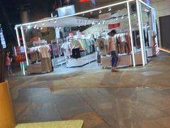 -憨铁匠老火锅(龙岗万科里店)