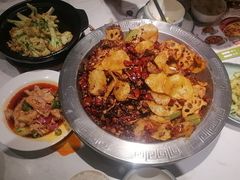 -蛙蛙叫·干锅年代(钻石广场店)