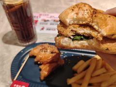 -必胜客(鳌江万达店)