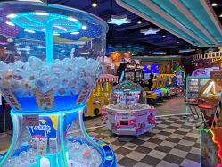 -LuckyStar幸运星家庭娱乐中心(东莞国贸店)