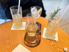 -星巴克臻选(上海合生汇1F店)