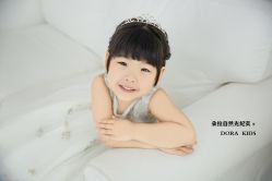 点击看大图 -DORA kids 朵拉儿童摄影花园店