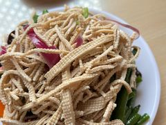 -闫家驴肉老店(华电一校店)