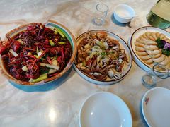 -小鱼儿海鲜港(新村十区店)