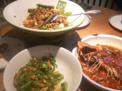 -费大厨辣椒炒肉(万家丽一店)