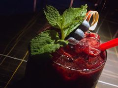 混合莓果-wann lounge 低温慢煮牛排·清吧