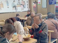 -三好食堂(煎饺·馄饨·肉饼米线·盛世广场店)