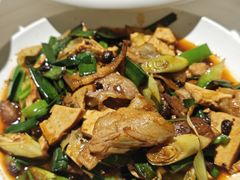 -华光驿站私房菜·黑金冠