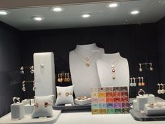 -HEFANG Jewelry何方珠宝(IFS店)