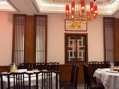 -客家大院·非遗赣南客家菜(郁孤台店)