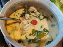 -大头虾越式风味餐厅(光明广场店)