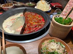 -萍姐火锅·公路夜市(武汉首店)