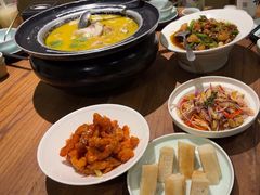 -九锅一堂酸菜鱼(万达广场店)
