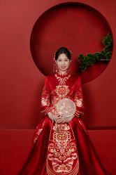 点击看大图 -挪娅婚纱摄影皇家会所