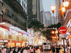 -八一路好吃街(雨田商务大厦店)