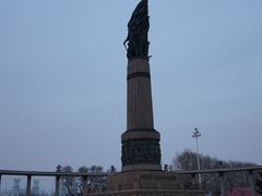 -人民防洪胜利纪念塔