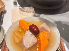 -左庭右院鲜牛肉火锅(金山万达店)