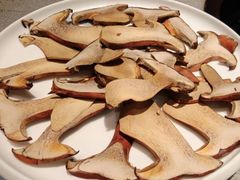 -菌自在·云南野生菌火锅(长安万达店)
