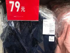 -优衣库(上海虹口龙之梦店)