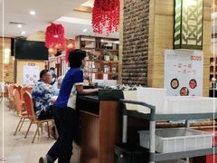 大堂-琼菜坊·无鸡不成宴·海南菜老爸茶糟粕醋(海口骑楼老街店)