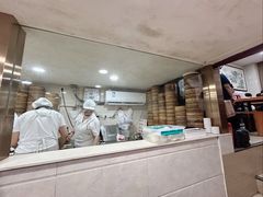 -莱莱小笼·乔艾