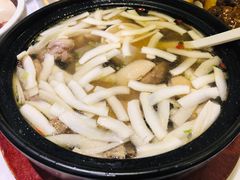 -尚一汤 广东炖汤(金桥国际店)