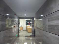 -LOGO眼镜·蔡司品牌折扣店(龙华清湖店)