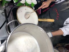 -清真老马家国华牛奶鸡蛋醪糟(正宁路店)