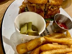 -HELLO 27 意面·沙拉·帕尼尼