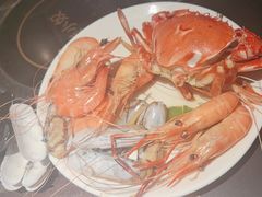 -钱小奴海鲜自助黑金店(杭州滨江龙湖店)