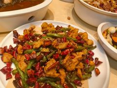 -老街坊美食汇(玉兰大街店)