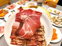 -山焱·炭火自助烤肉(周浦万达店)