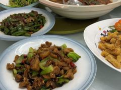 -鄱阳湖·江西小炒·瓦罐煨汤(五道口店)