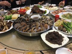 -乔家小院•本地小海鲜•非遗驴肉(万年泉路店)