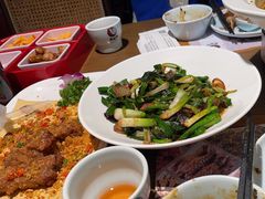 -黄泥岗·地道湖北菜(奥特莱斯店)