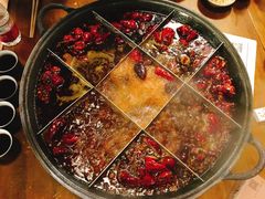 -白乐天毛肚火锅馆(南滨路店)