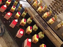 -万达文华酒店·48F云端窗景美食汇自助餐厅