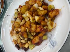 -大鸭梨烤鸭店(金顶街店)