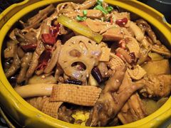 -多嘴超级肉蟹煲(欧亚卖场店)