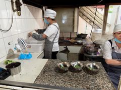 -正宗杨记普洱酸醋米线(总店)