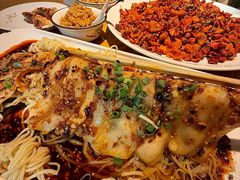 -小三峡食府(西五路店)